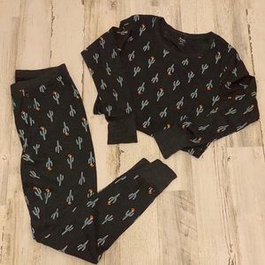 EUC Old Navy Christmas Cactus Pajama Set Medium